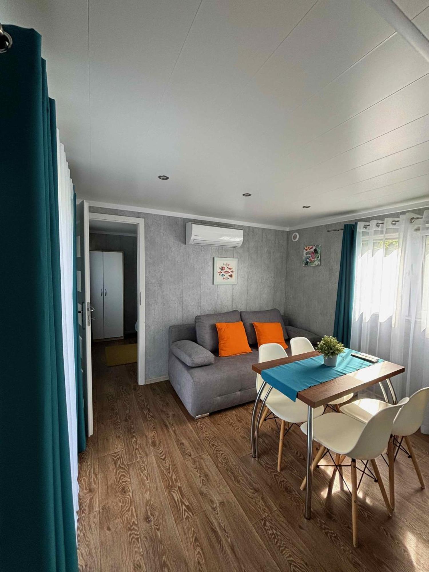 Fishka House Domek Wypoczynkowy Zator Ngoại thất bức ảnh